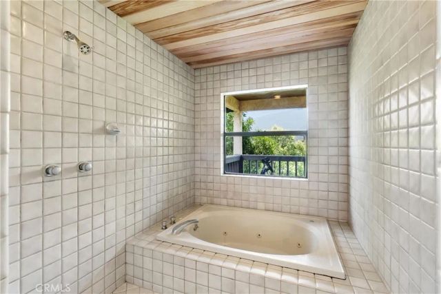 3654 4th Avenue, La Crescenta, CA 91214