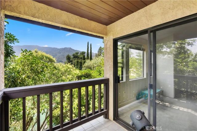 3654 4th Avenue, La Crescenta, CA 91214