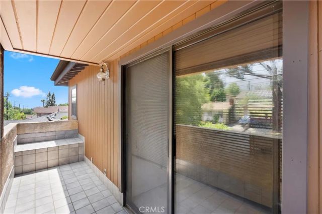 3654 4th Avenue, La Crescenta, CA 91214