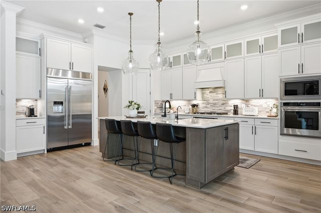 19549 Panther Island BLVD, Estero, FL 33928