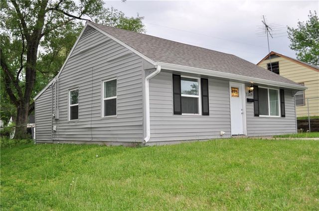 5149 Crest Drive, Kansas City, KS 66106