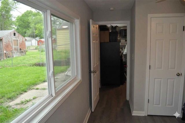 5149 Crest Drive, Kansas City, KS 66106