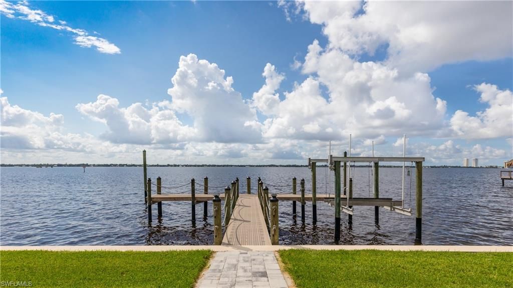 15475 Admiralty CIR, NORTH FORT MYERS, FL 33917 — photo 4