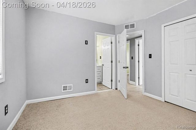 27025 Notre Dame Street, Inkster, MI 48141