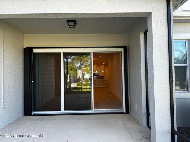 2728 Avalonia Drive, Melbourne, FL 32940