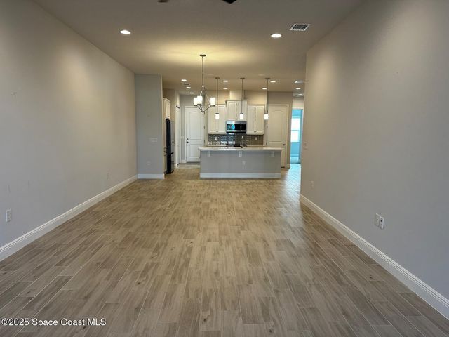 2728 Avalonia Drive, Melbourne, FL 32940