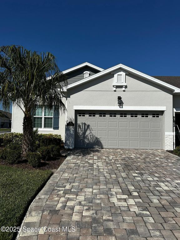 2728 Avalonia Drive, Melbourne, FL 32940