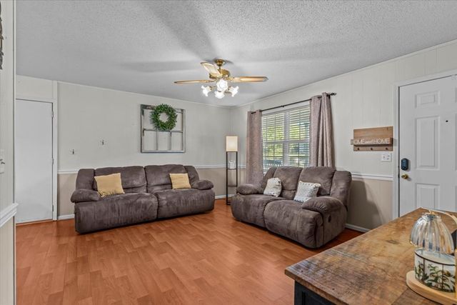 216 Petunia Drive, Taylor, AL 36301