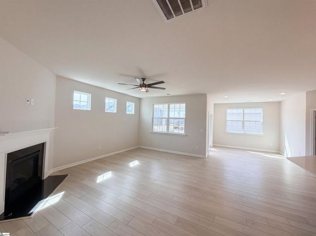 142 Magnolia Street, Woodruff, SC 29388