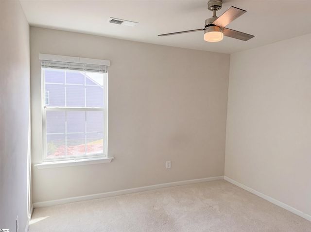 142 Magnolia Street, Woodruff, SC 29388