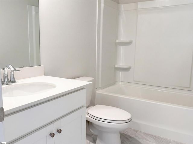 142 Magnolia Street, Woodruff, SC 29388