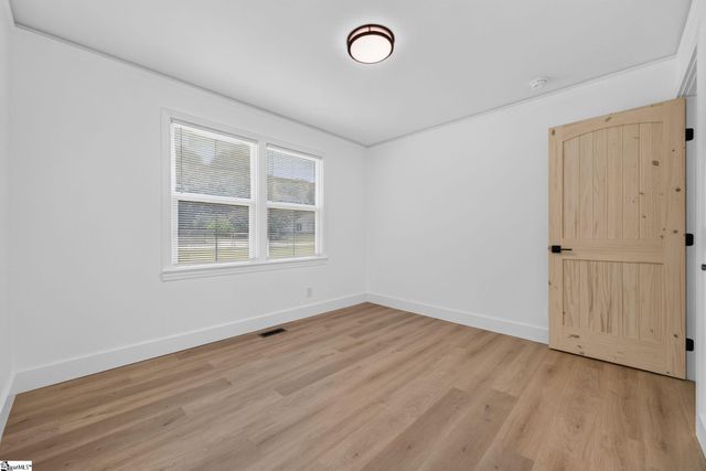 240 Clemson Road, Greenville, SC 29611