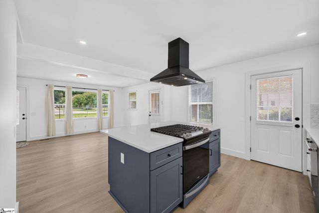 240 Clemson Road, Greenville, SC 29611