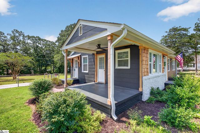 240 Clemson Road, Greenville, SC 29611