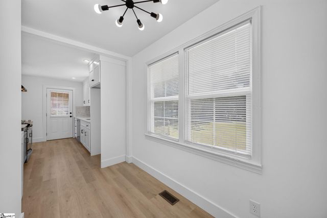 240 Clemson Road, Greenville, SC 29611