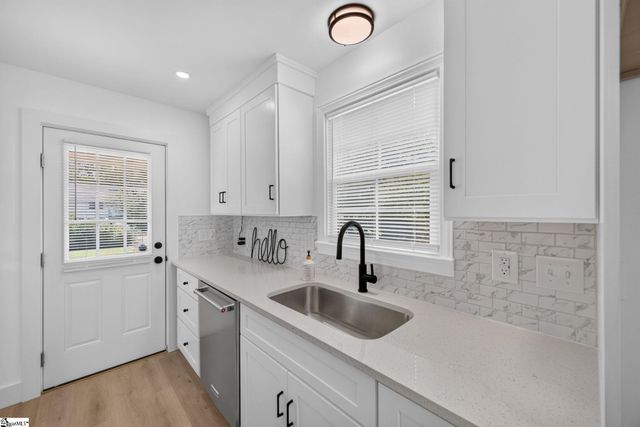 240 Clemson Road, Greenville, SC 29611