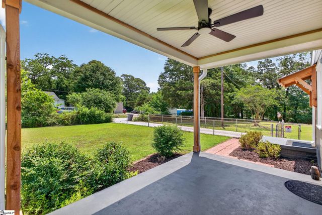 240 Clemson Road, Greenville, SC 29611