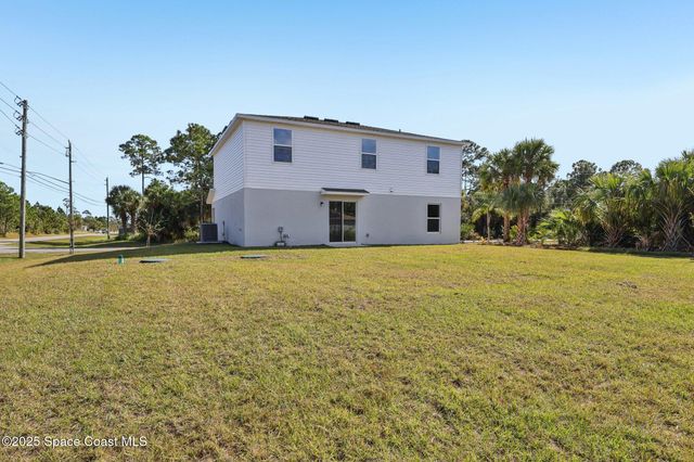 2910 Dagget Avenue SE, Palm Bay, FL 32909