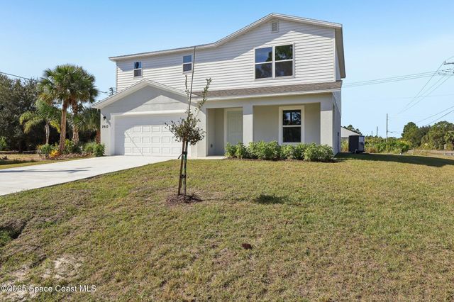 2910 Dagget Avenue SE, Palm Bay, FL 32909