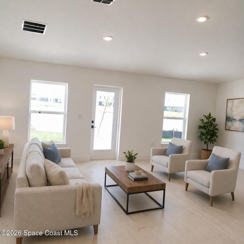 1515 Kylar Drive NW, Palm Bay, FL 32907