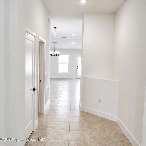 1515 Kylar Drive NW, Palm Bay, FL 32907