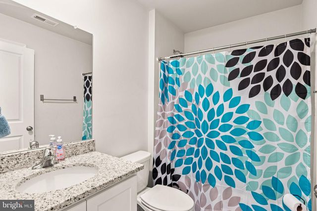 310 MAPLE RUN DR, York, PA 17404