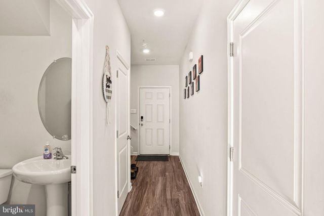 310 MAPLE RUN DR, York, PA 17404