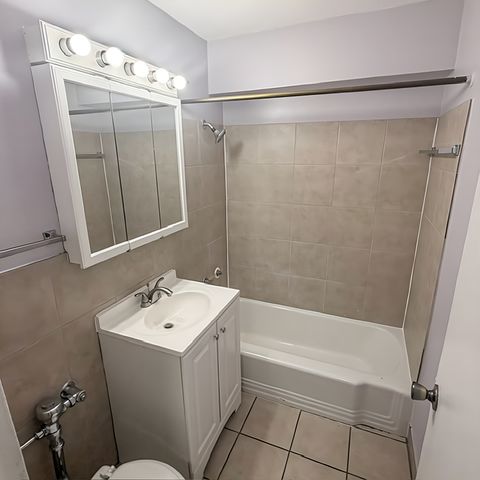 7337 S South Shore Drive 612, Chicago, IL 60649