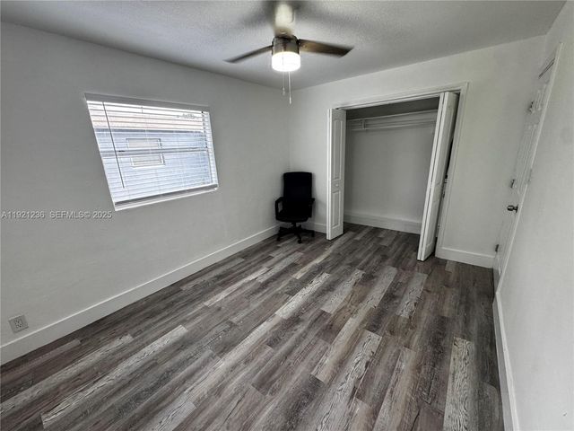 2034 Taylor St, Hollywood, FL 33020