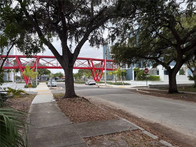 2034 Taylor St, Hollywood, FL 33020