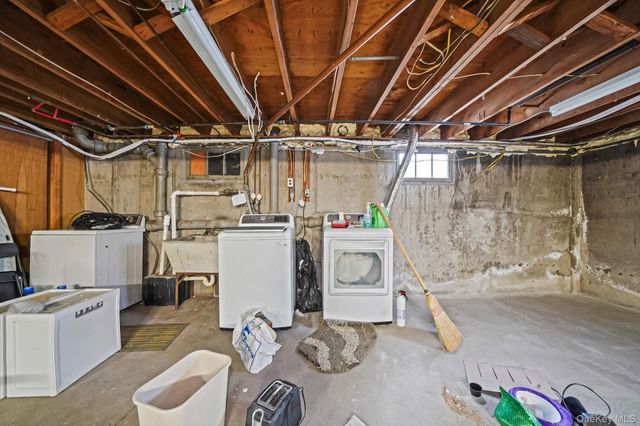 62 Howard Street, Patchogue, NY 11772