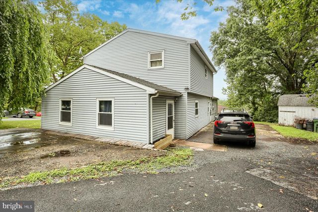 205 WEST AVE, Harrisburg, PA 17109