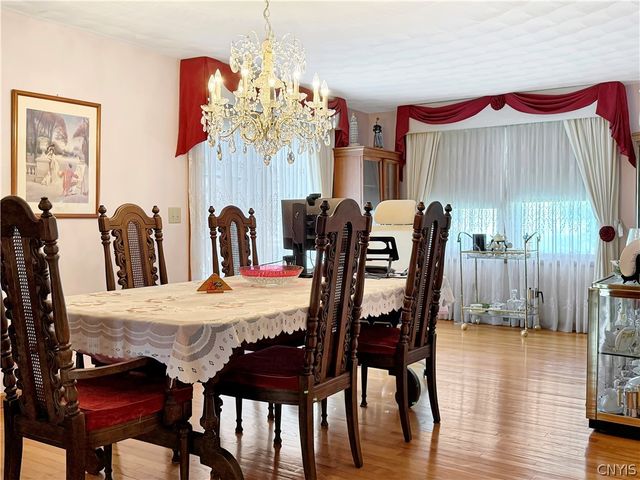 119 Longwood Drive, Dewitt, NY 13057