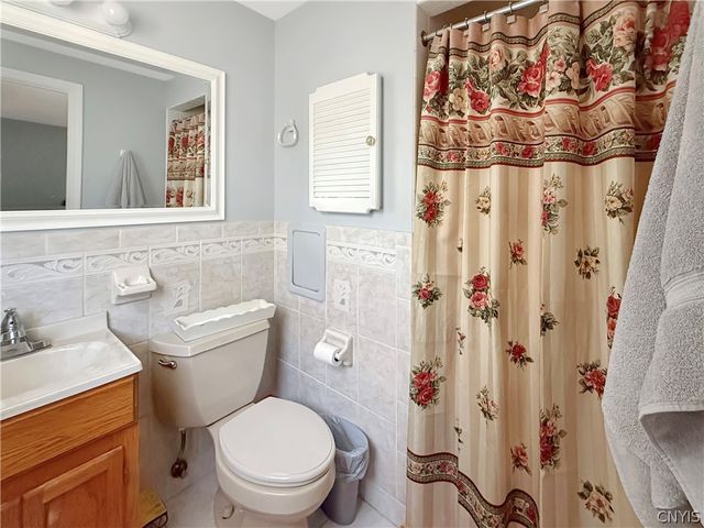 119 Longwood Drive, Dewitt, NY 13057