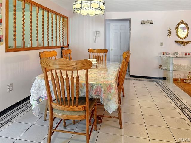 119 Longwood Drive, Dewitt, NY 13057