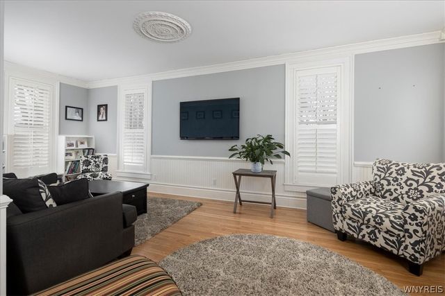 139 Maple Rd, Aurora, NY 14052