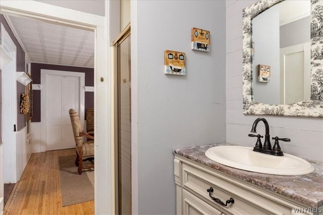 139 Maple Rd, Aurora, NY 14052