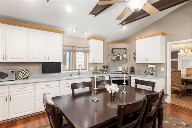 139 Maple Rd, Aurora, NY 14052