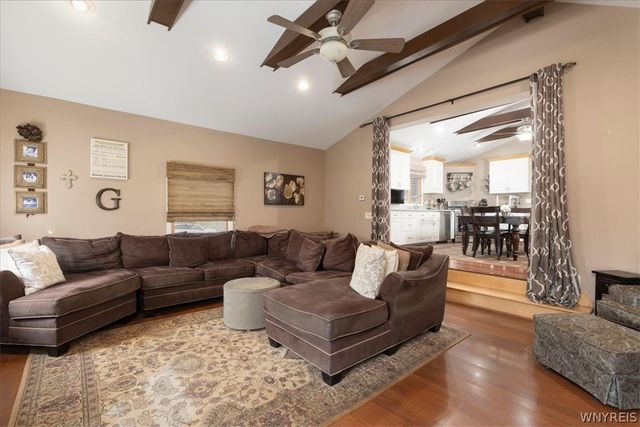 139 Maple Rd, Aurora, NY 14052