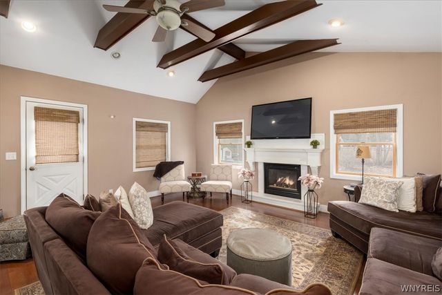 139 Maple Rd, Aurora, NY 14052