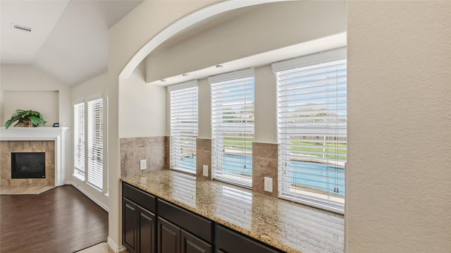 5622 Jay Thrush Drive, Richmond, TX 77407
