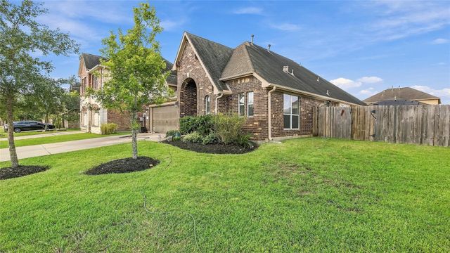 5622 Jay Thrush Drive, Richmond, TX 77407