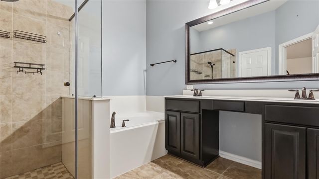 5622 Jay Thrush Drive, Richmond, TX 77407