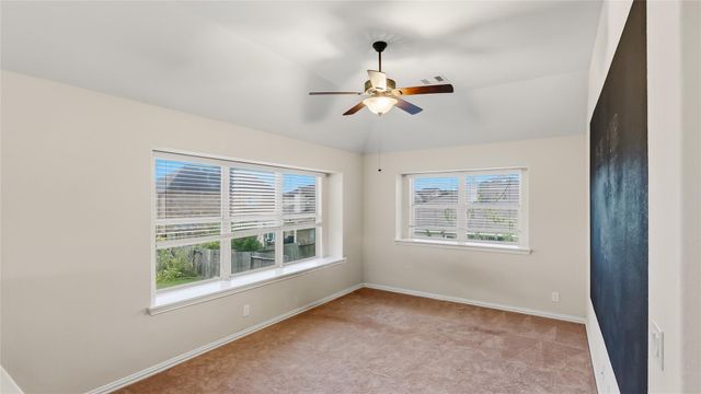 5622 Jay Thrush Drive, Richmond, TX 77407