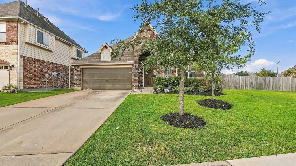 5622 Jay Thrush Drive, Richmond, TX 77407
