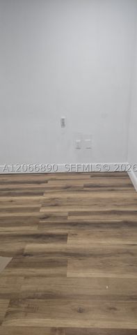 17370 NW 69th Ct 305, Hialeah, FL 33015