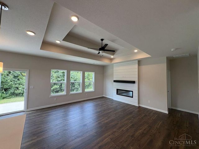 815 W Arlington Street, Trenton, OH 45067