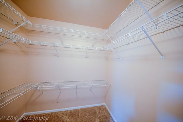 2400 Sunrise Court 2400, Aurora, IL 60503