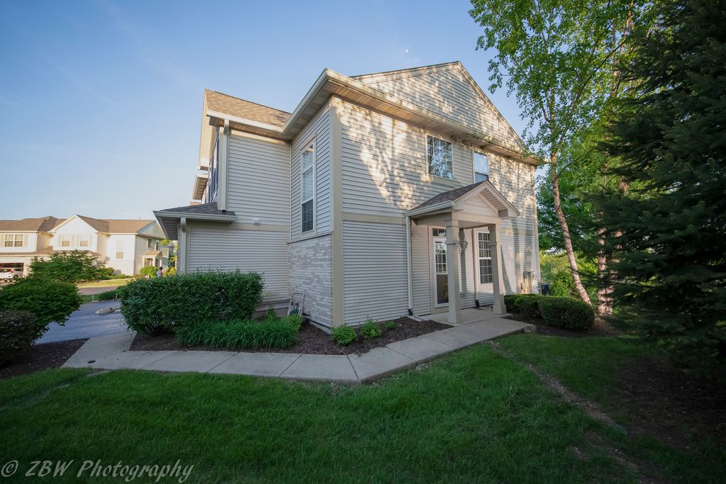 2400 Sunrise Court 2400, Aurora, IL 60503