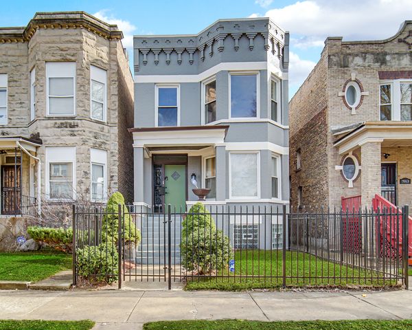 7011 S Prairie Avenue 2, Chicago, IL 60637